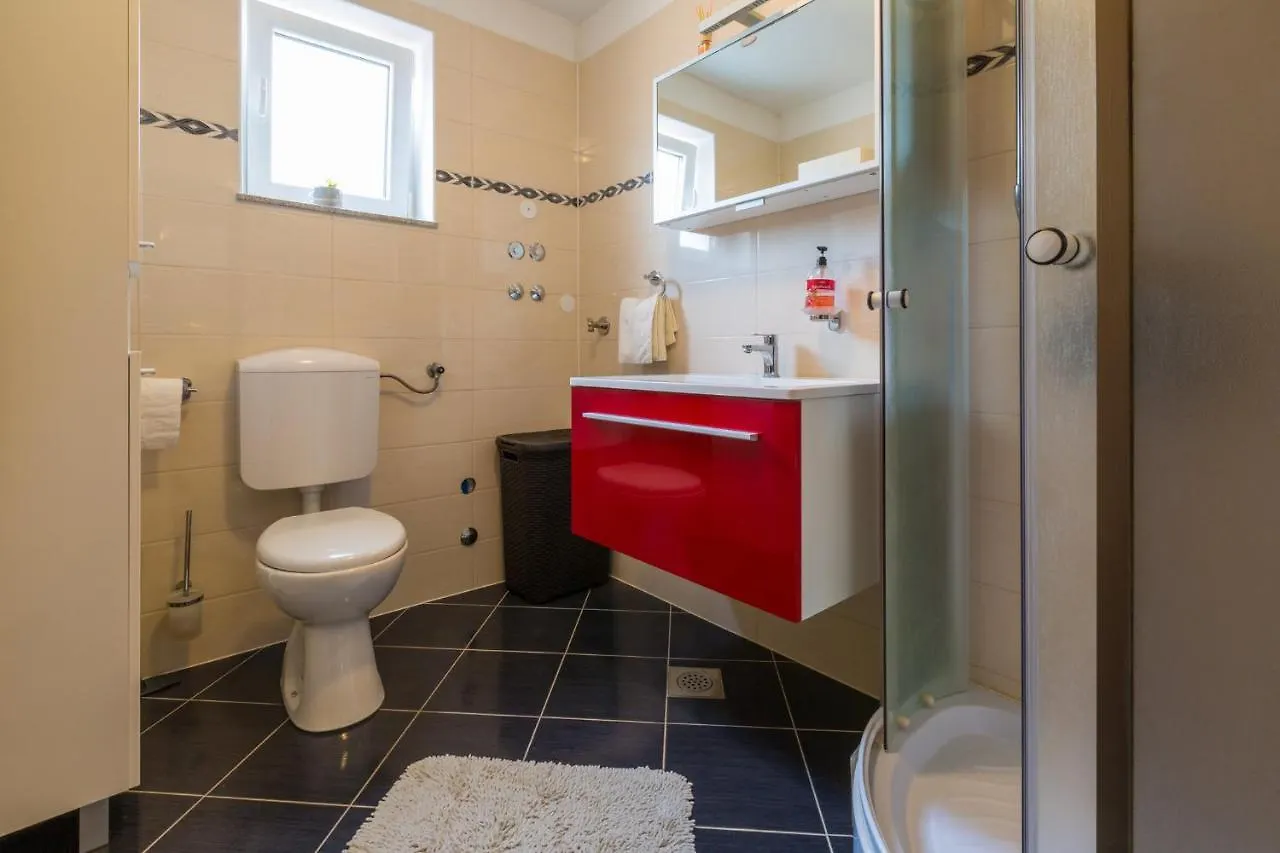 Holiday home Kuca Ujdenica Villa Grizane-Belgrad Croatia