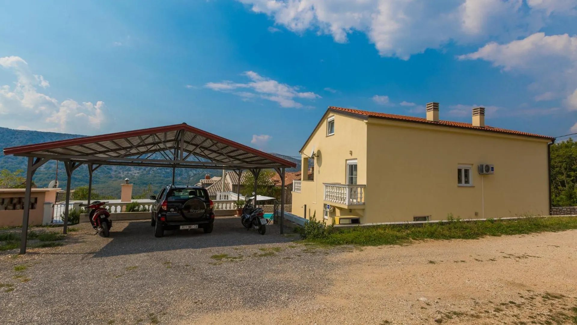 Holiday home Kuca Ujdenica Villa Grizane-Belgrad