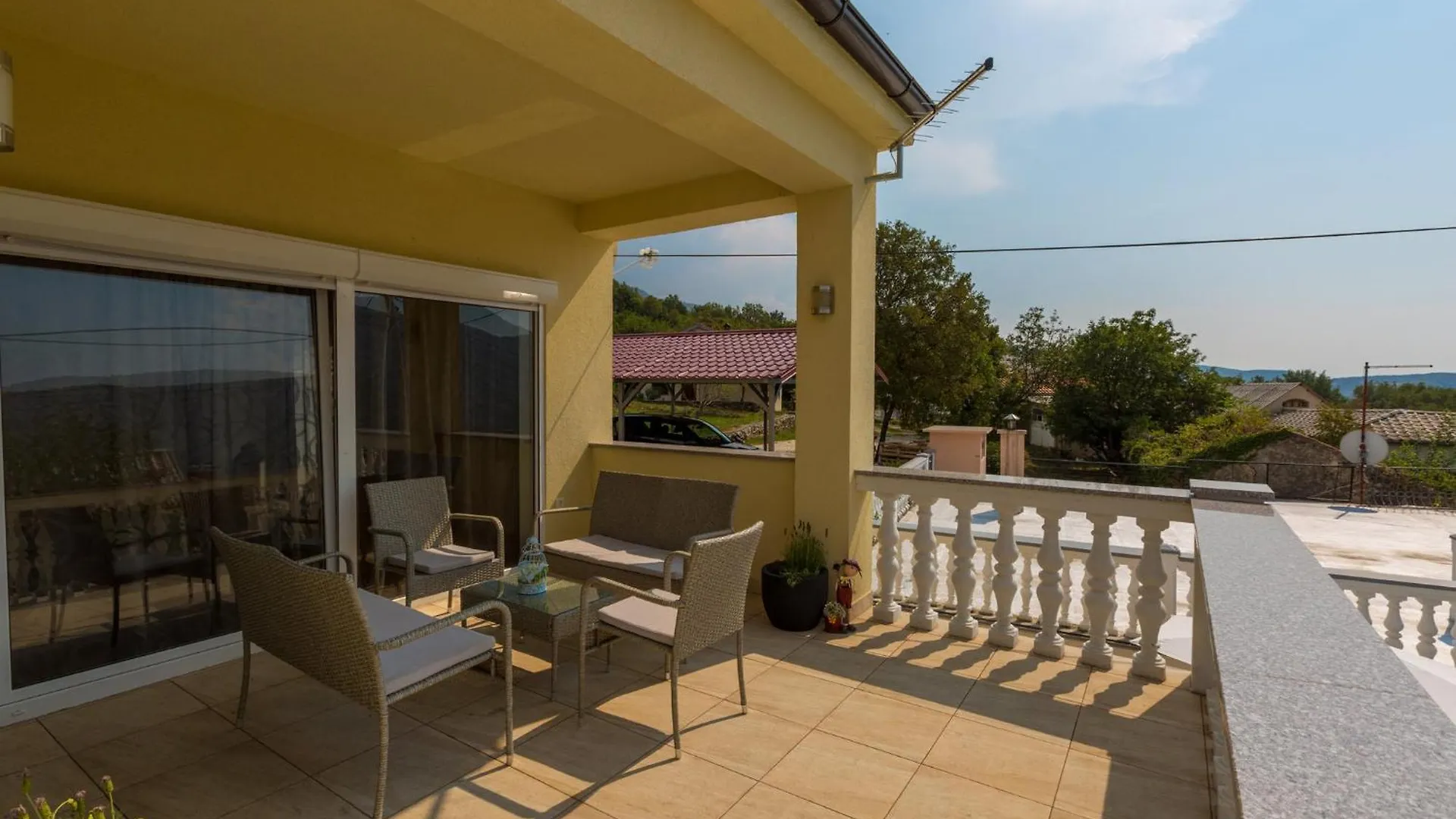 Kuca Ujdenica Villa Grizane-Belgrad Holiday home